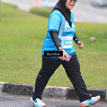 Runner Photo 7027990