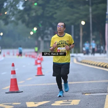 Runner Photo 7027997