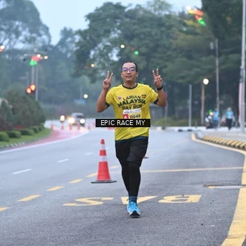 Runner Photo 7027999