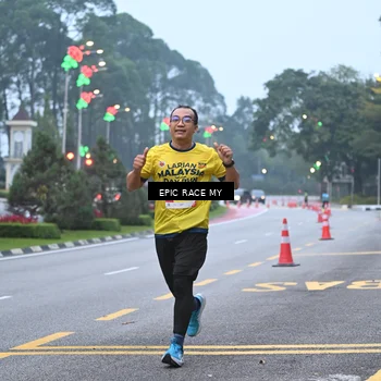 Runner Photo 7028019