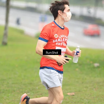 Runner Photo 7028023