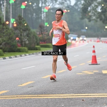 Runner Photo 7028025