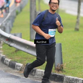 Runner Photo 7028053