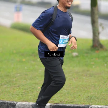 Runner Photo 7028056