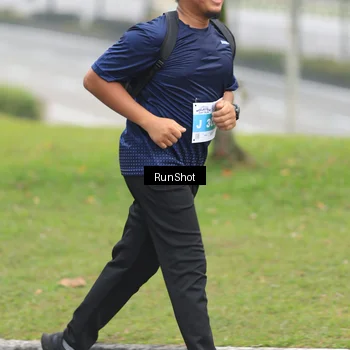 Runner Photo 7028057
