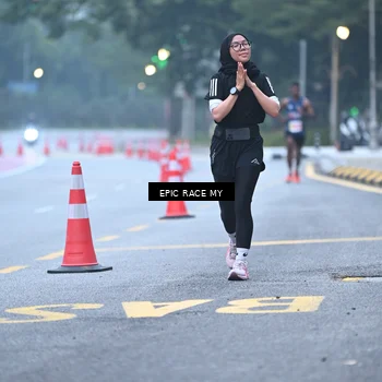 Runner Photo 7028061