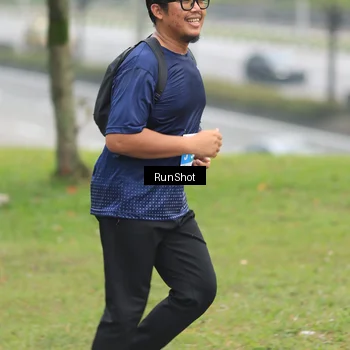 Runner Photo 7028064