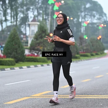 Runner Photo 7028066