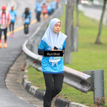 Runner Photo 7028071