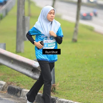 Runner Photo 7028077