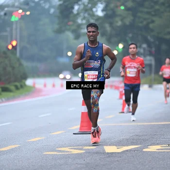 Runner Photo 7028079