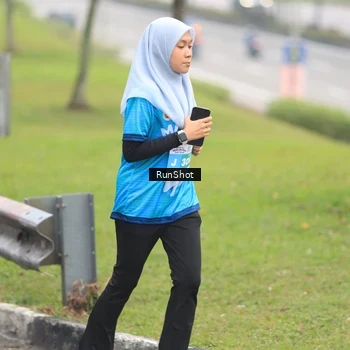 Runner Photo 7028084