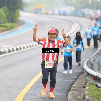 Runner Photo 7028098