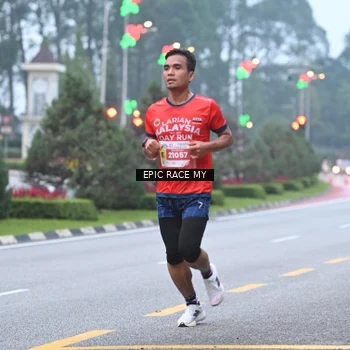 Runner Photo 7028125