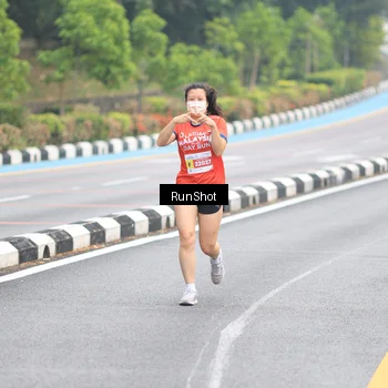 Runner Photo 7028146