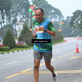 Runner Photo 7028161