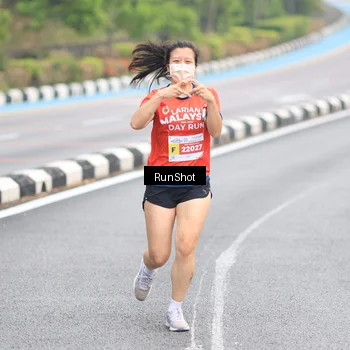 Runner Photo 7028163
