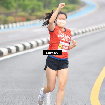 Runner Photo 7028169