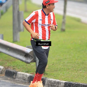 Runner Photo 7028188