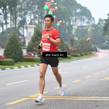 Runner Photo 7028194