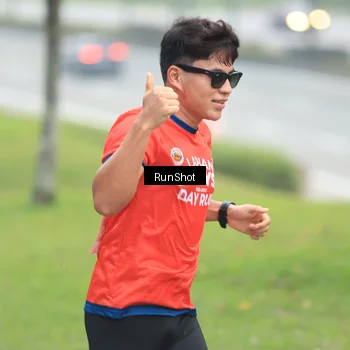 Runner Photo 7028203