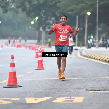 Runner Photo 7028207
