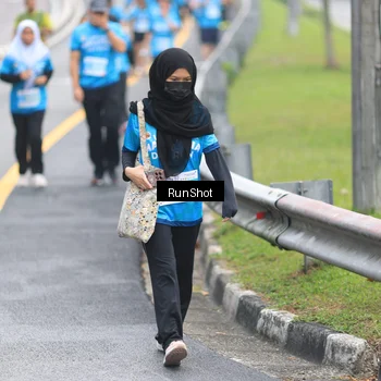 Runner Photo 7028208