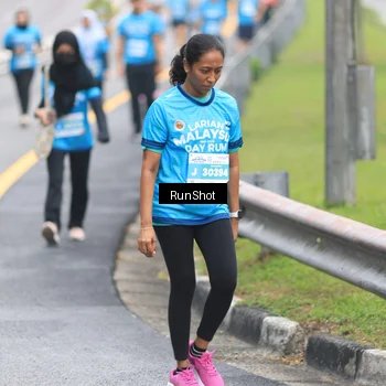 Runner Photo 7028209