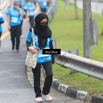 Runner Photo 7028222