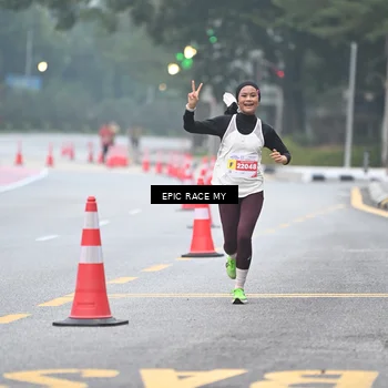 Runner Photo 7028247