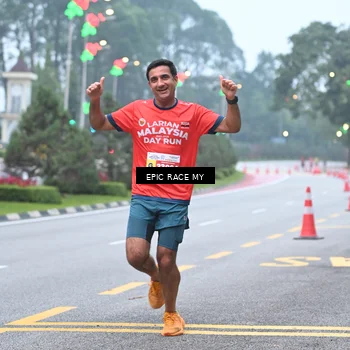 Runner Photo 7028249