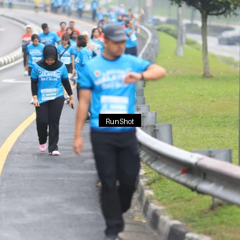 Runner Photo 7028273
