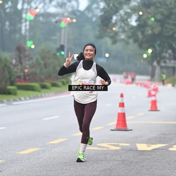 Runner Photo 7028284