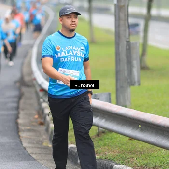 Runner Photo 7028291