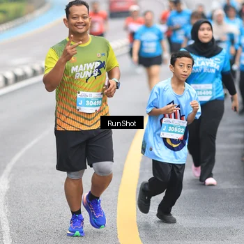 Runner Photo 7028302