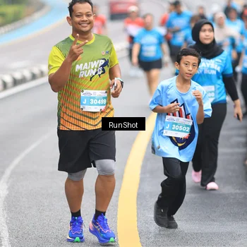 Runner Photo 7028303
