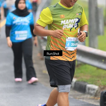 Runner Photo 7028316