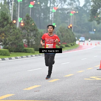 Runner Photo 7028326