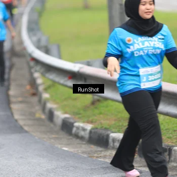 Runner Photo 7028347
