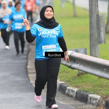 Runner Photo 7028349
