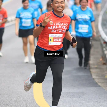 Runner Photo 7028367