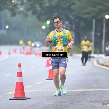 Runner Photo 7028384