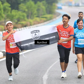 Runner Photo 7028391