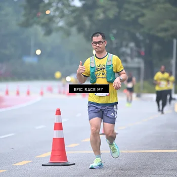 Runner Photo 7028396