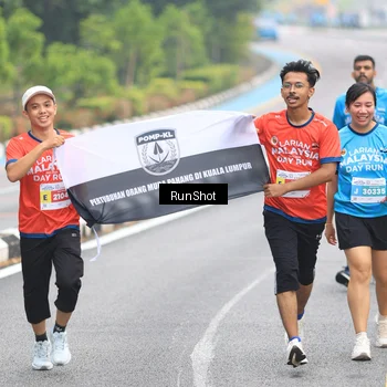 Runner Photo 7028397