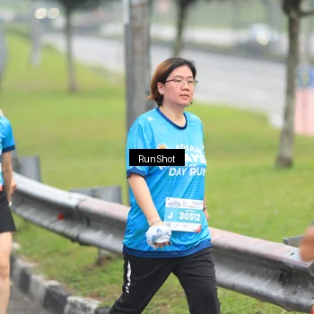 Runner Photo 7028426