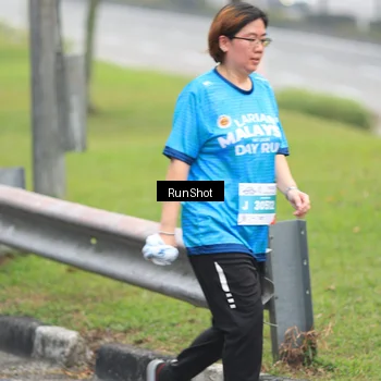 Runner Photo 7028429