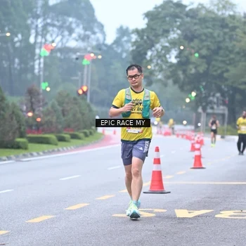 Runner Photo 7028430