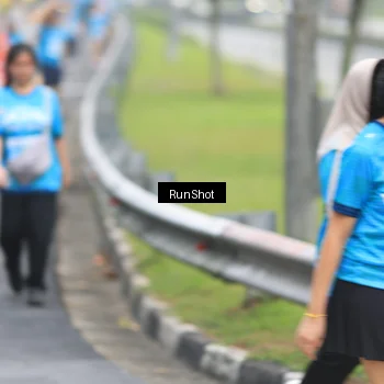 Runner Photo 7028444