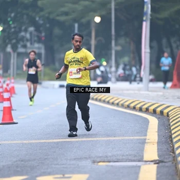 Runner Photo 7028447